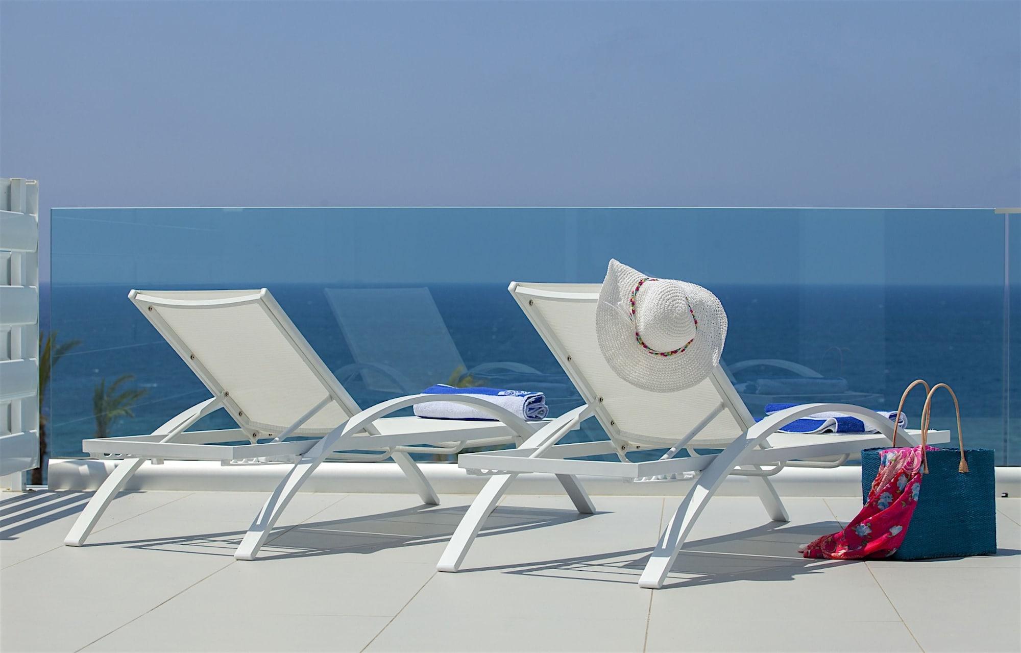 King Evelthon & Resort Klorakas
