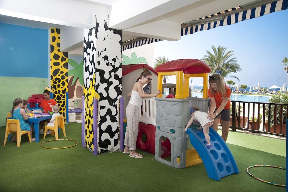 Akti & Village Hotel Klorakas