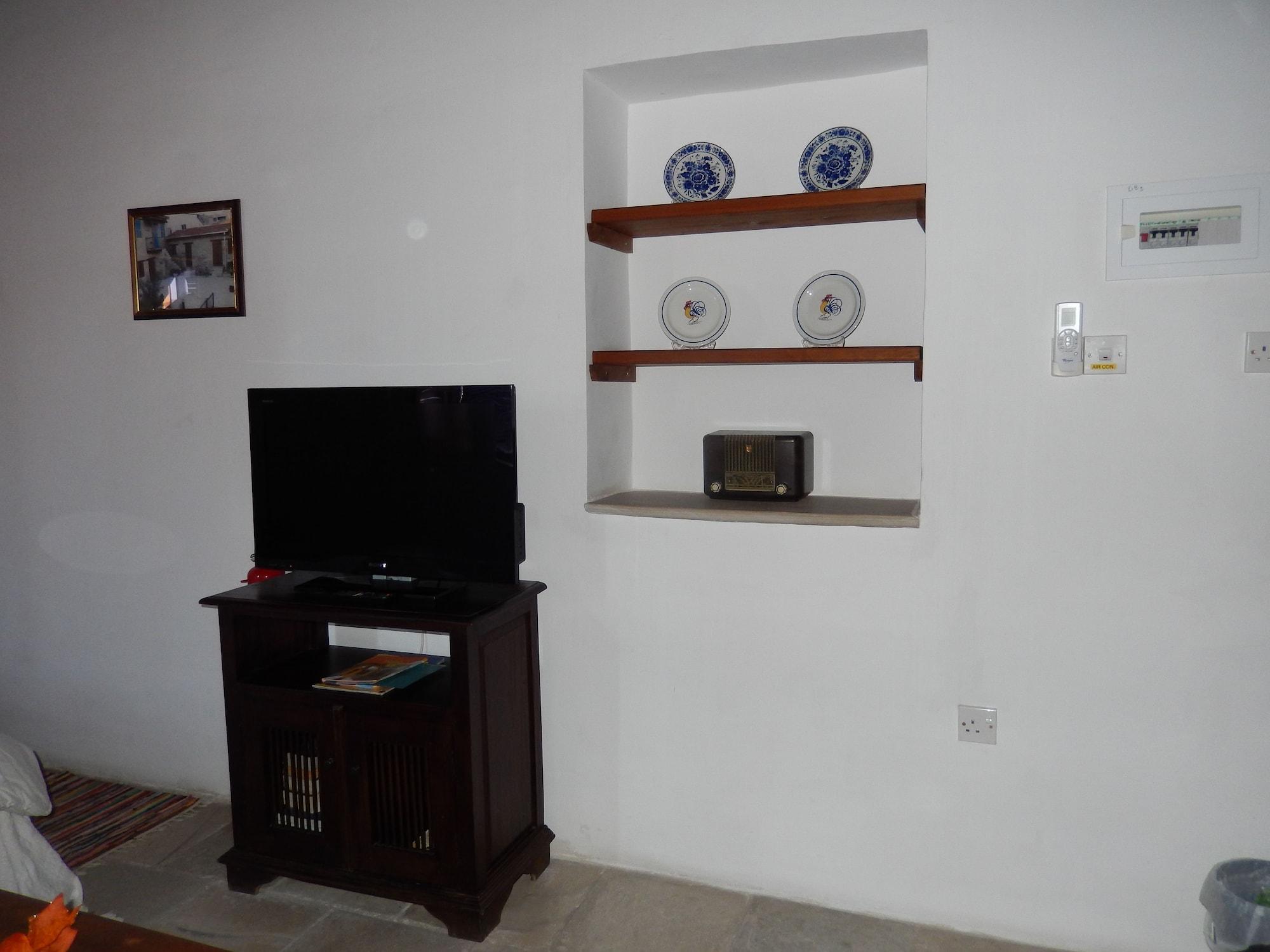 Niki's House Apartment Limassol