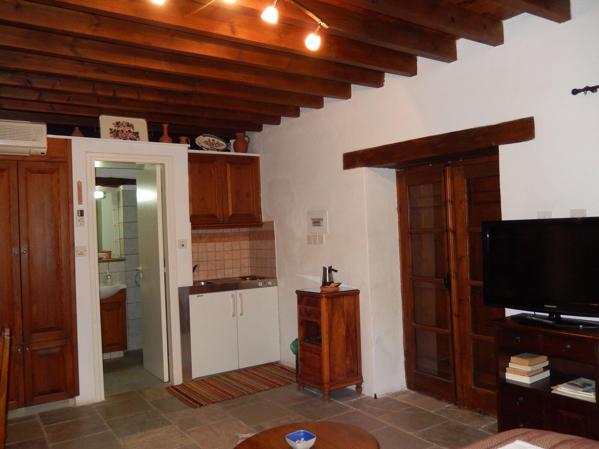 Niki's House