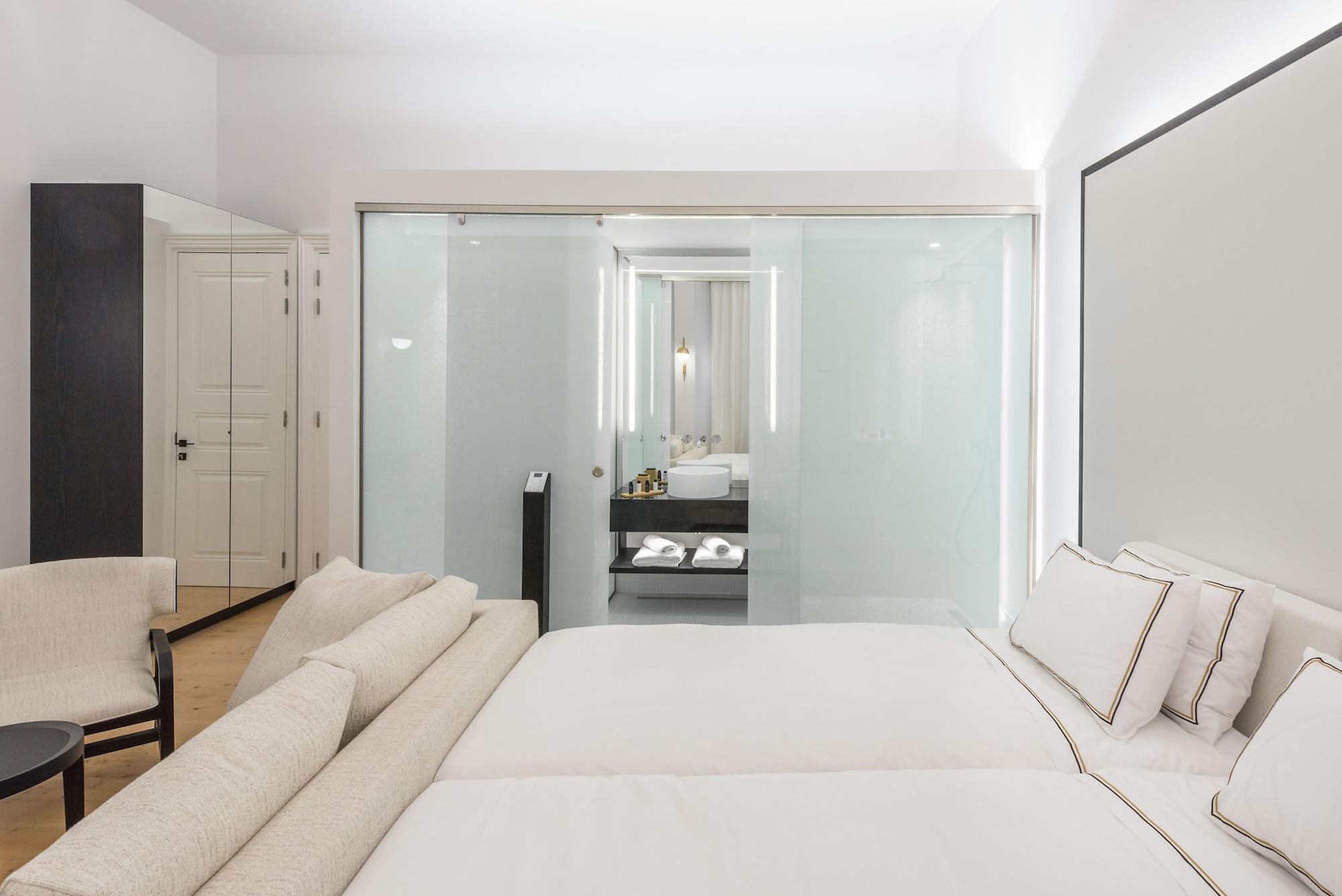 S Paul Hotel 3*
