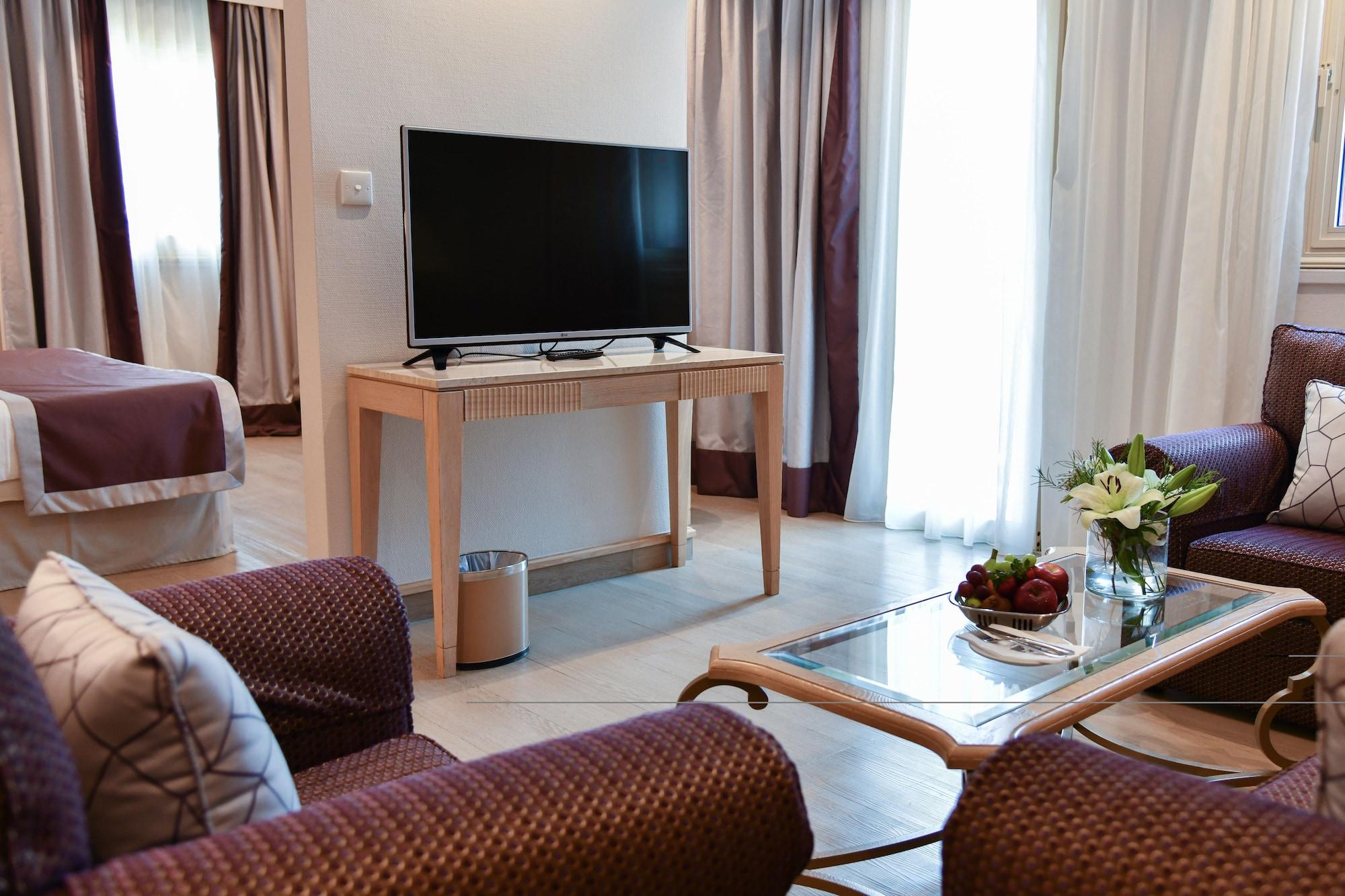 Curium Palace Hotel 4*