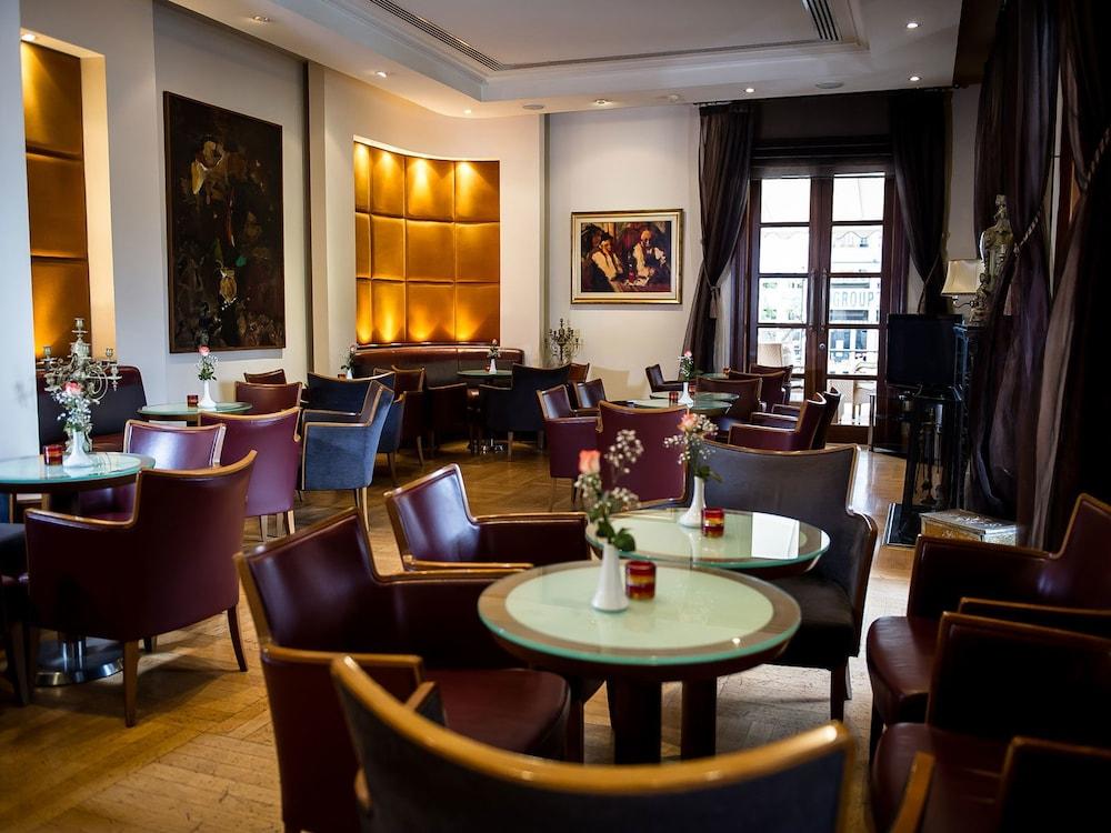 Curium Palace 4* Limasol