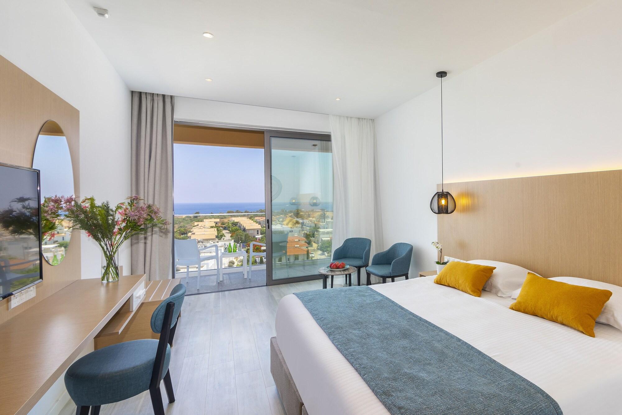 Leonardo Crystal Cove & - Adults Only 4* Protaras