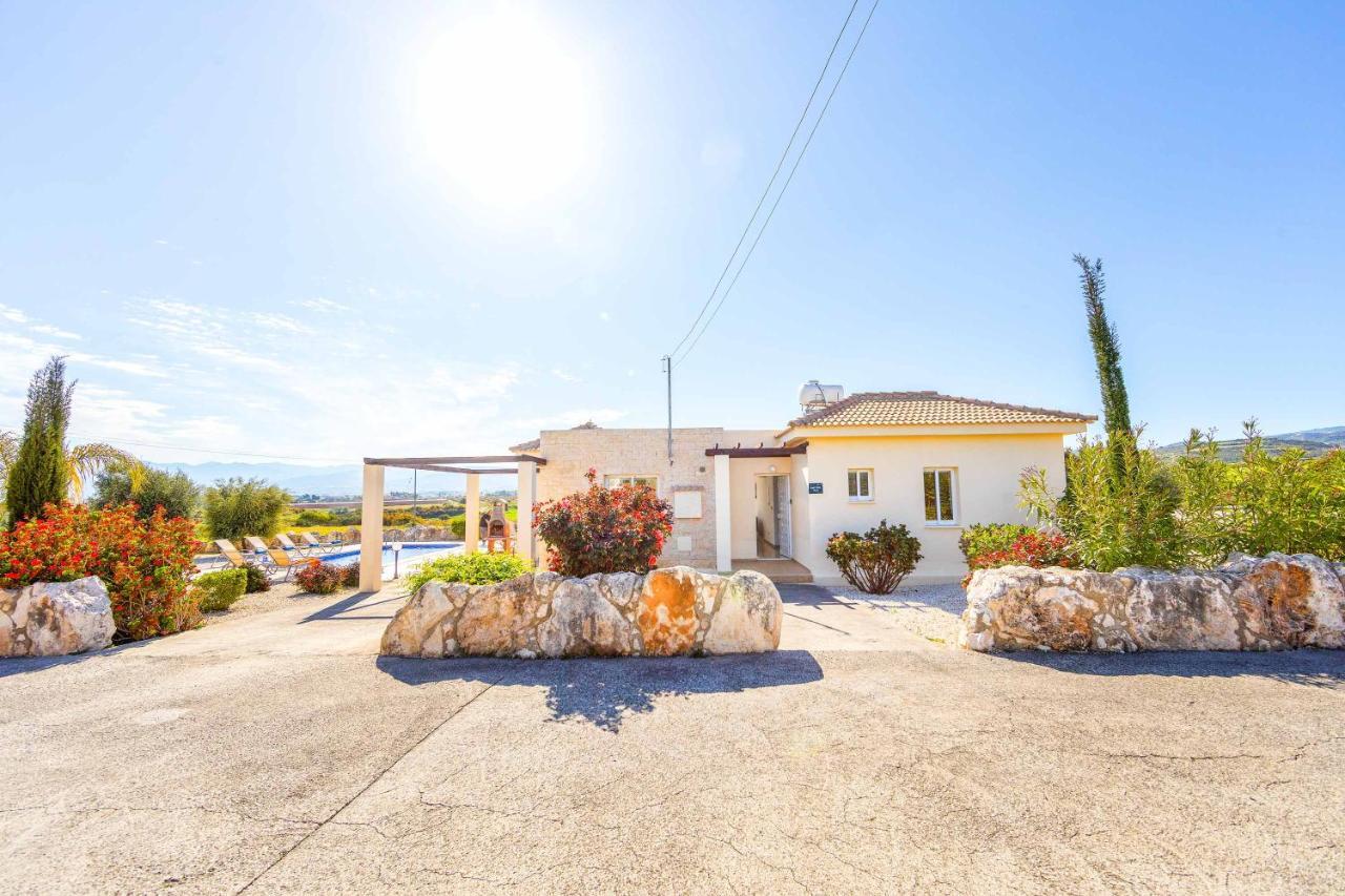 Villa Lime Tree