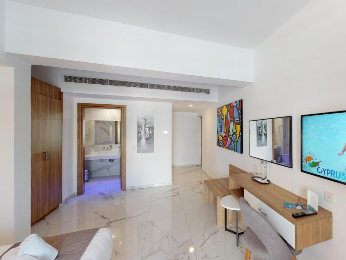 Hotel The Blue Ivy & (adults Only) 4*