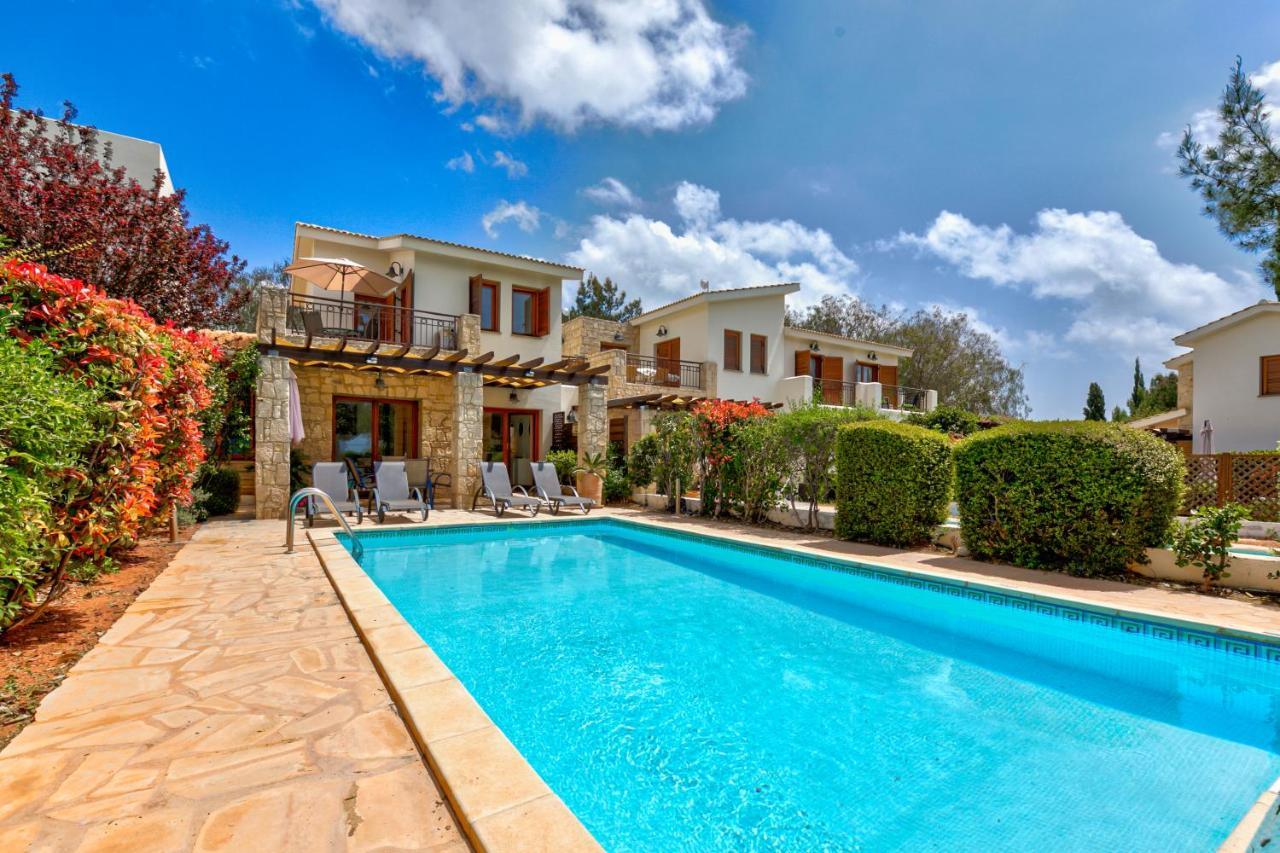 2 Bedroom Destu With Private Pool And Golf Views, Aphrodite Hills Villa *
