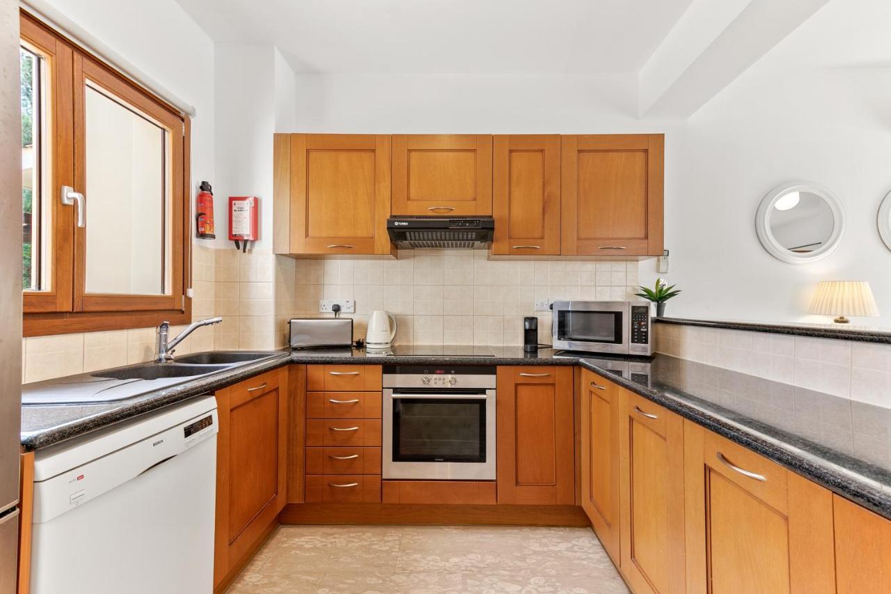 2 Bedroom Destu With Private Pool And Golf Views, Aphrodite Hills Kouklia