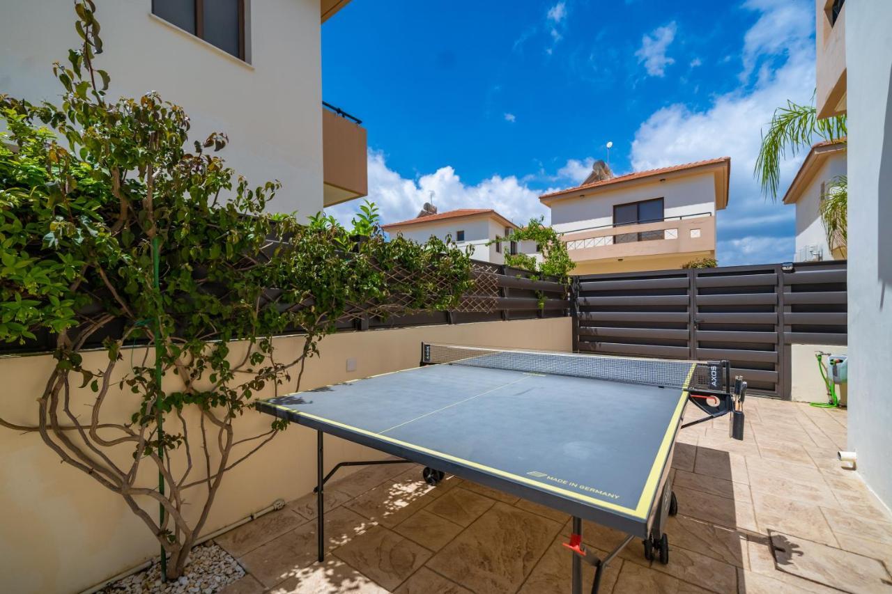 Carina For 6 Persons Villa Paralimni