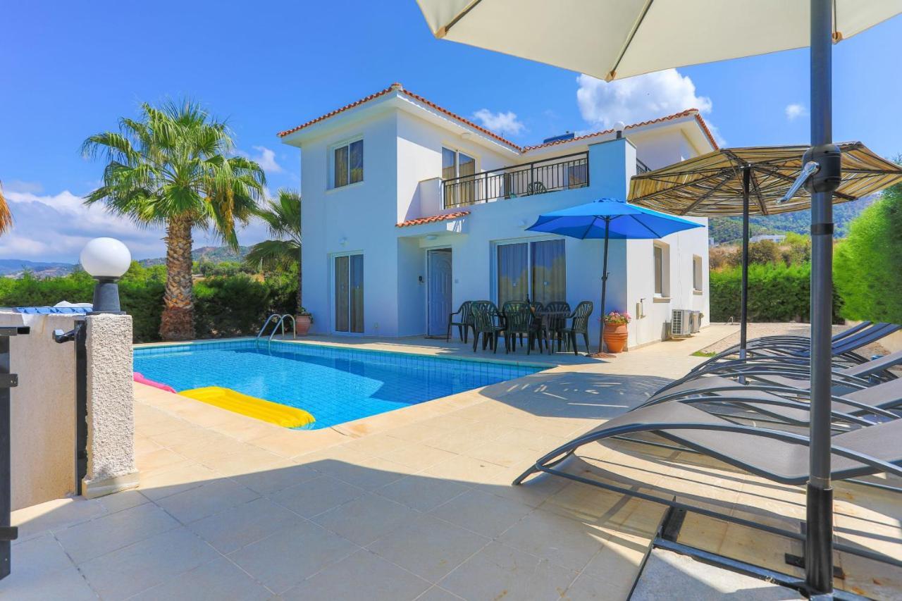 Villa Sandy Coast Petunia