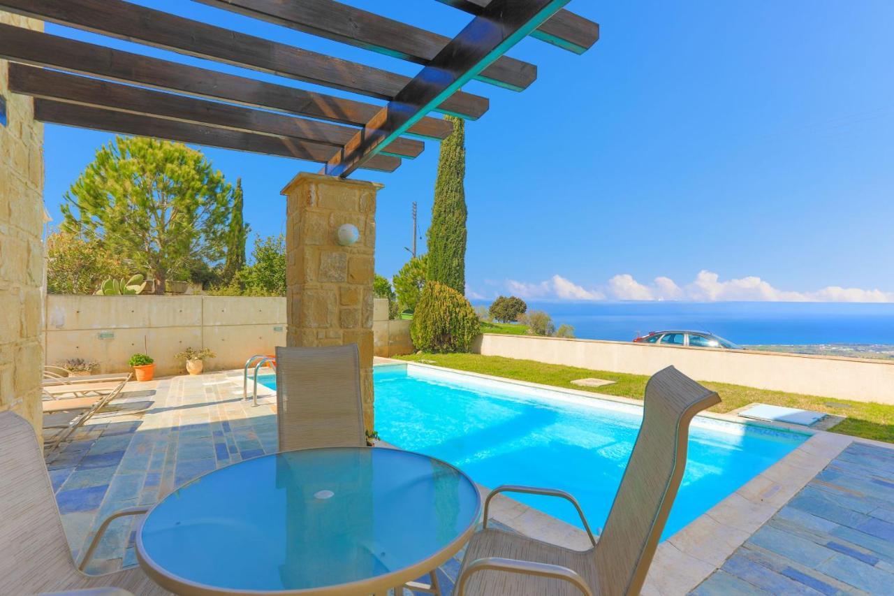 Styliani Villa *