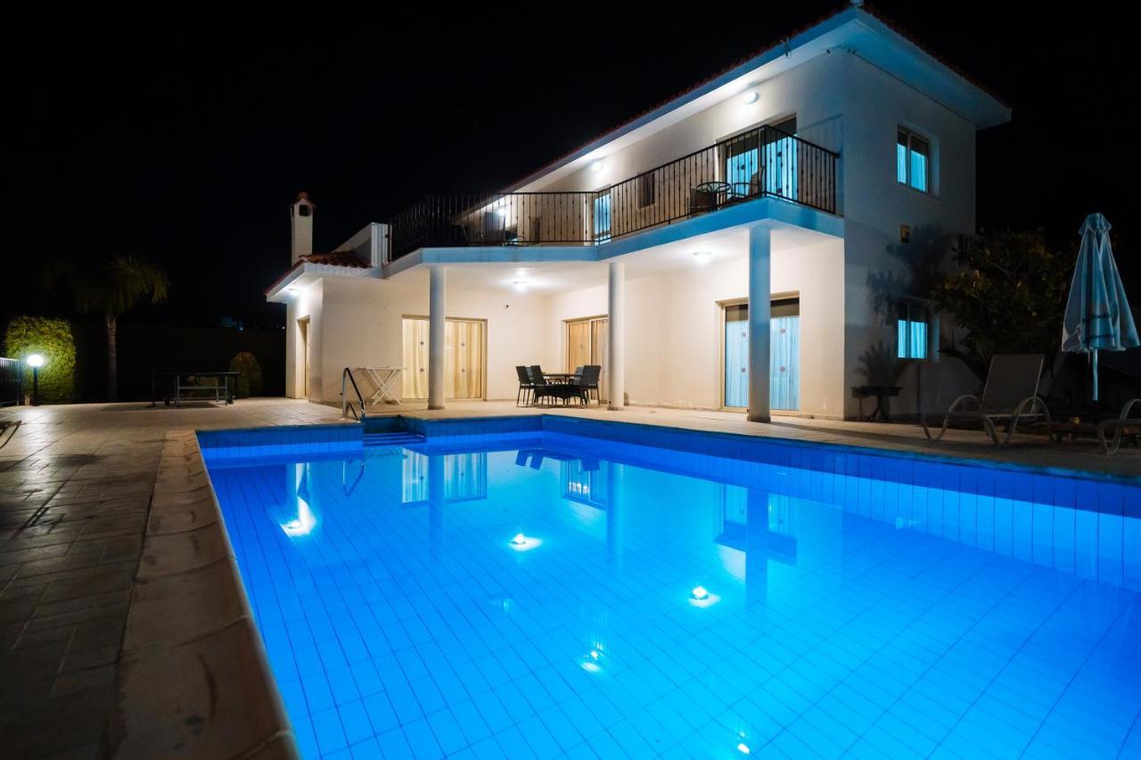 Eframia Dyo By Prestige Bookings * Peyia