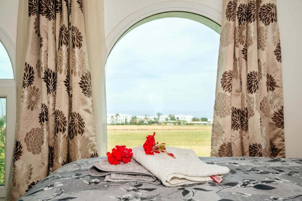 Apartment Crystal Bay View Kalogrea