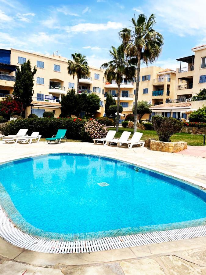 Direct Sea View & Quality Bed - Kings Palace 1 Bed * Paphos