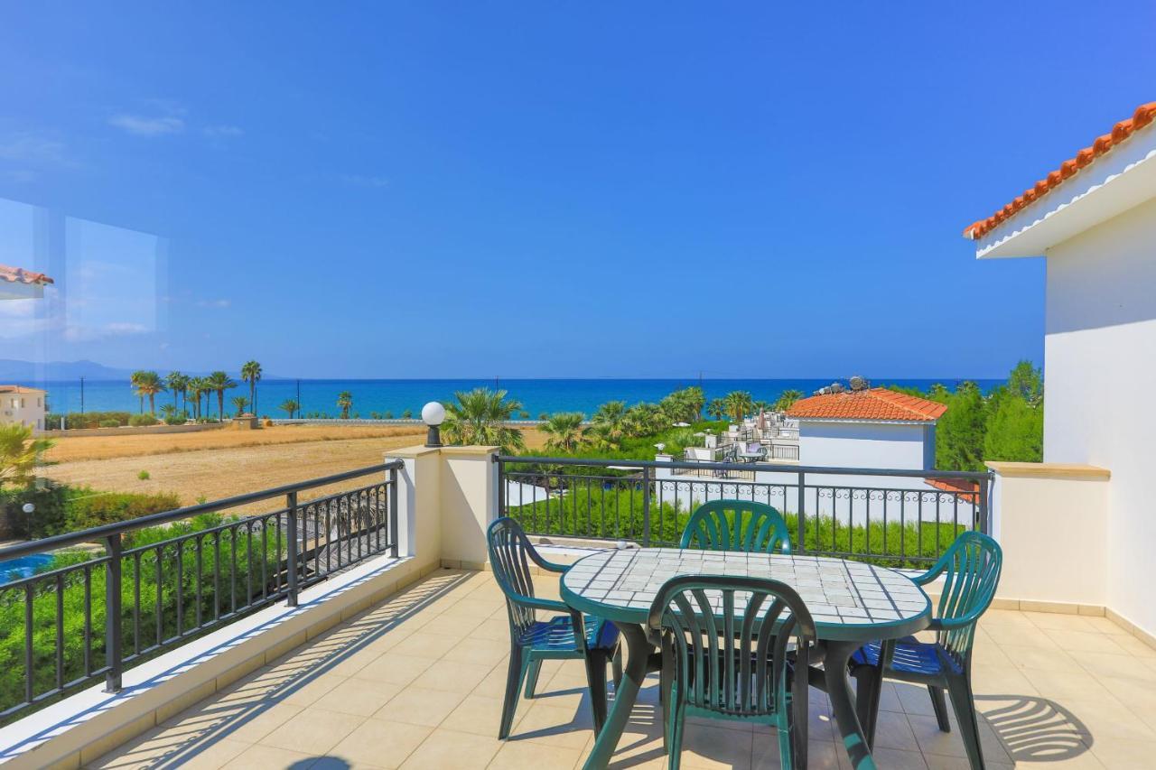 Villa Sandy Coast Petunia Argaka