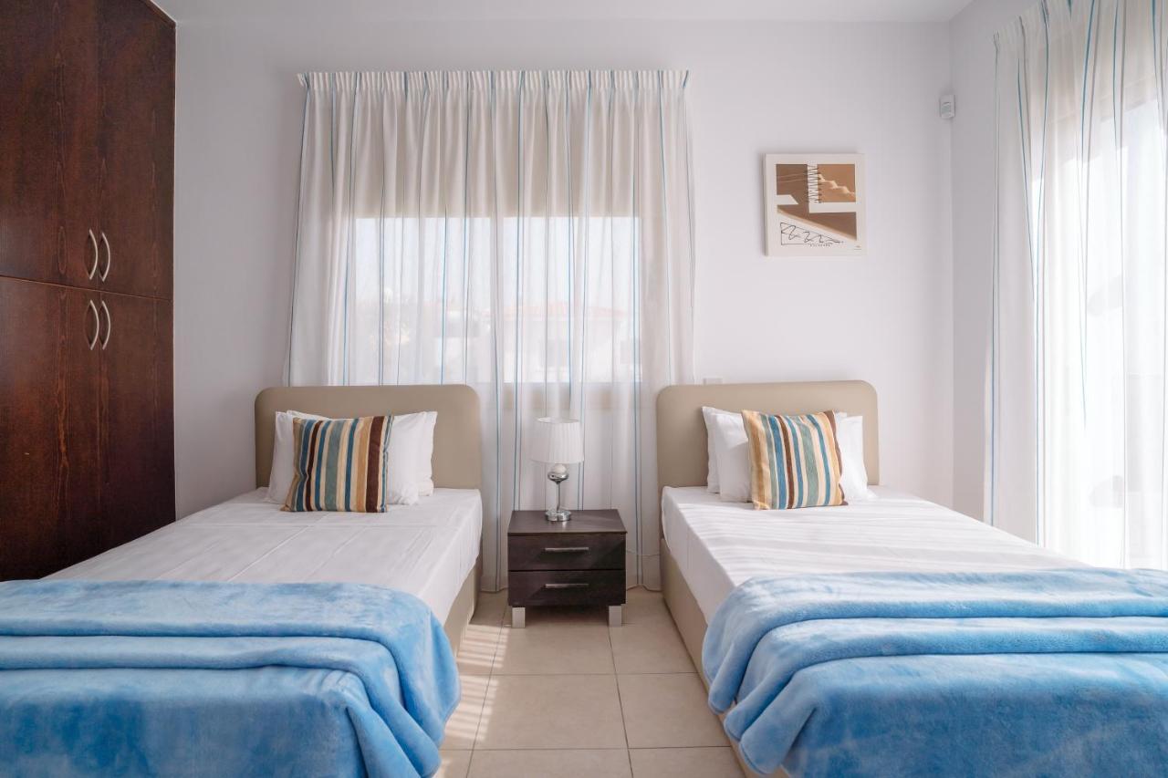 Eframia Dyo By Prestige Bookings Villa