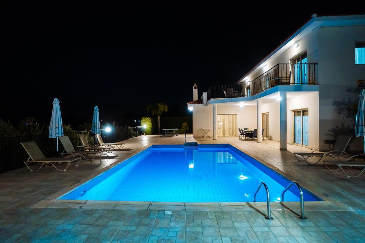 Eframia Dyo By Prestige Bookings Villa Peyia