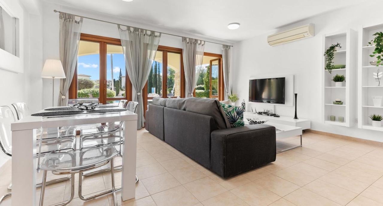 Apartment Pool Side Ground Floor Bf02 - Theseus Village, Aphrodite Hills