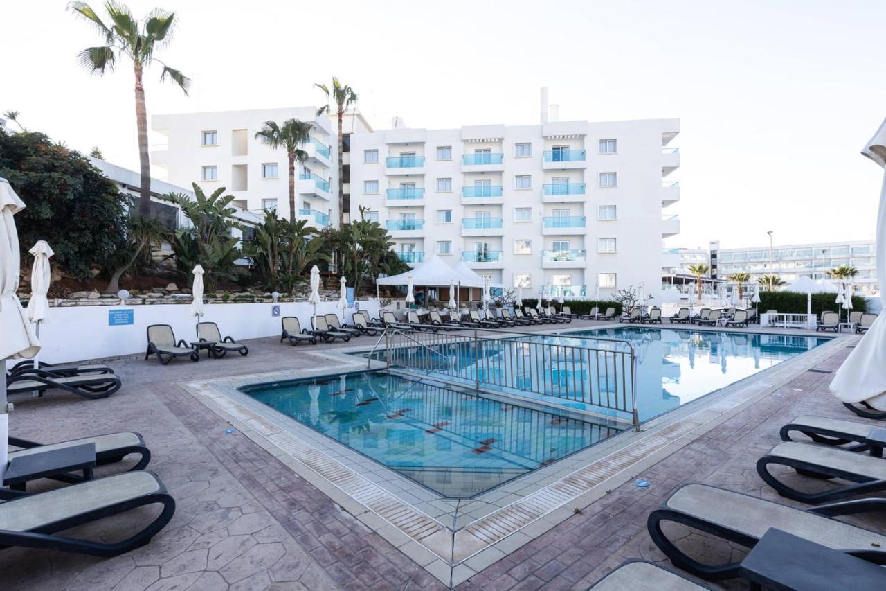 Aparthotel Vrissaki 5*