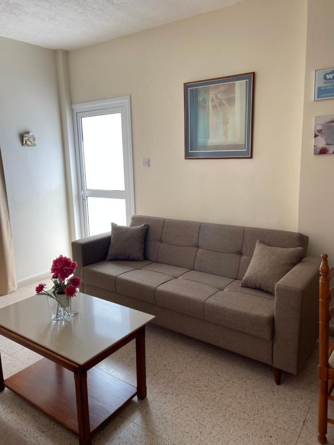 Terpsithea Apartment *