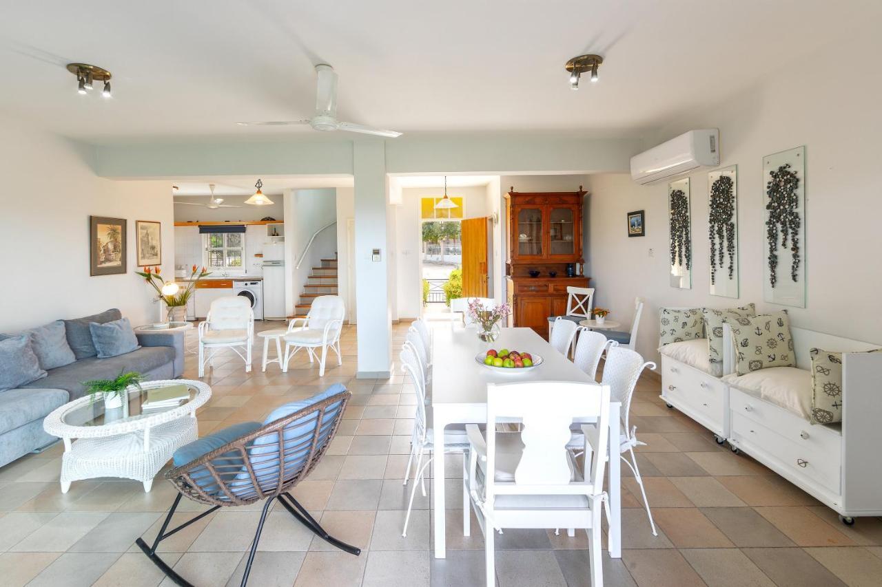 Sirina Waterfront Villa