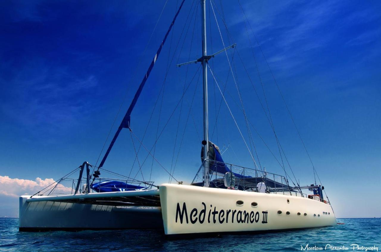 Constantinos The Great Protaras