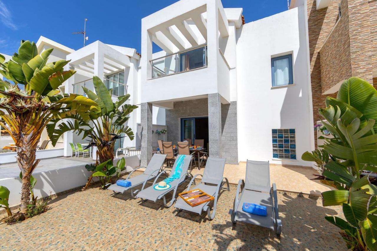 Nora Villa Protaras