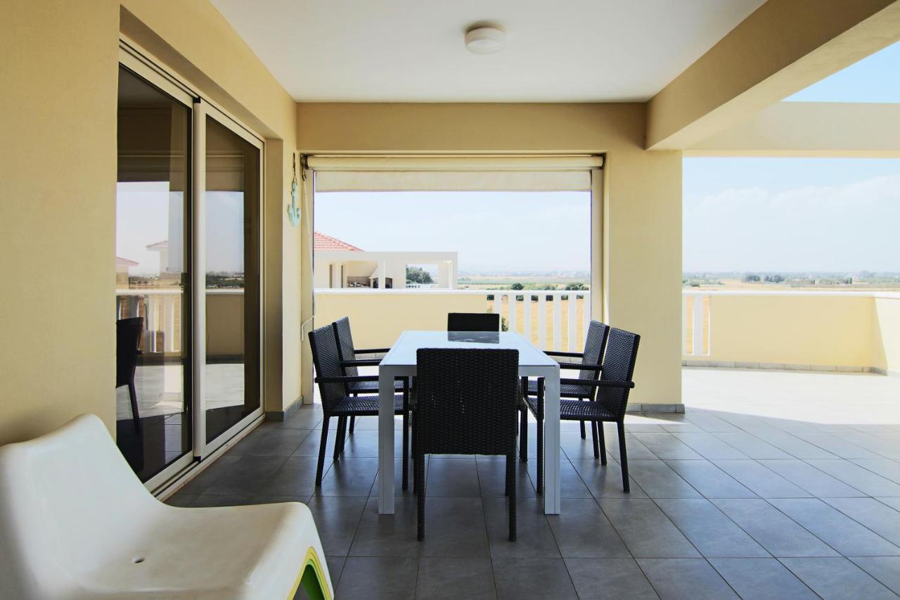 Seaside Luxury Flat Apartment Perivolia