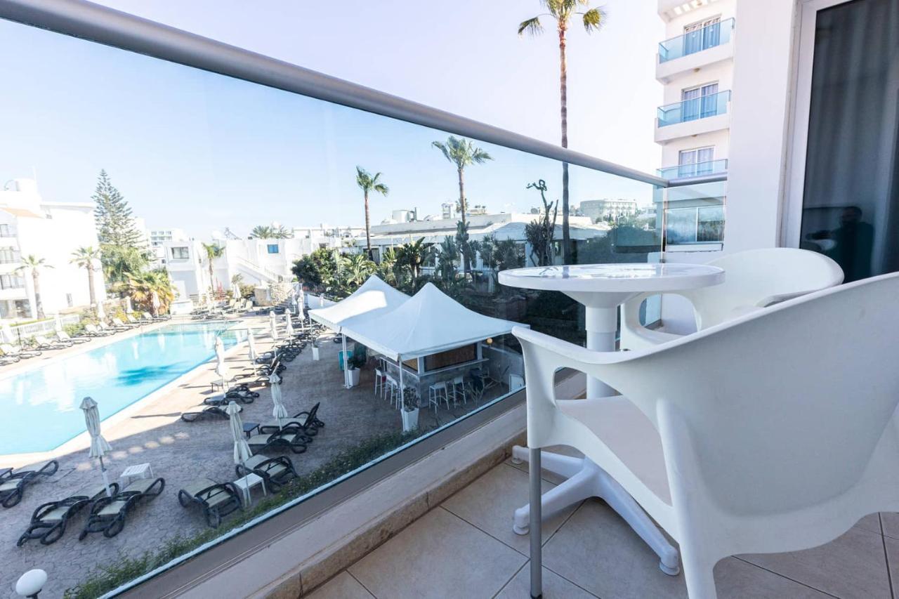 Aparthotel Vrissaki 5*