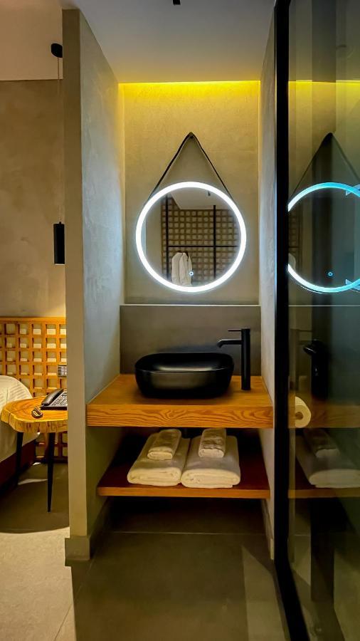 Cavo Zoe Seaside Hotel