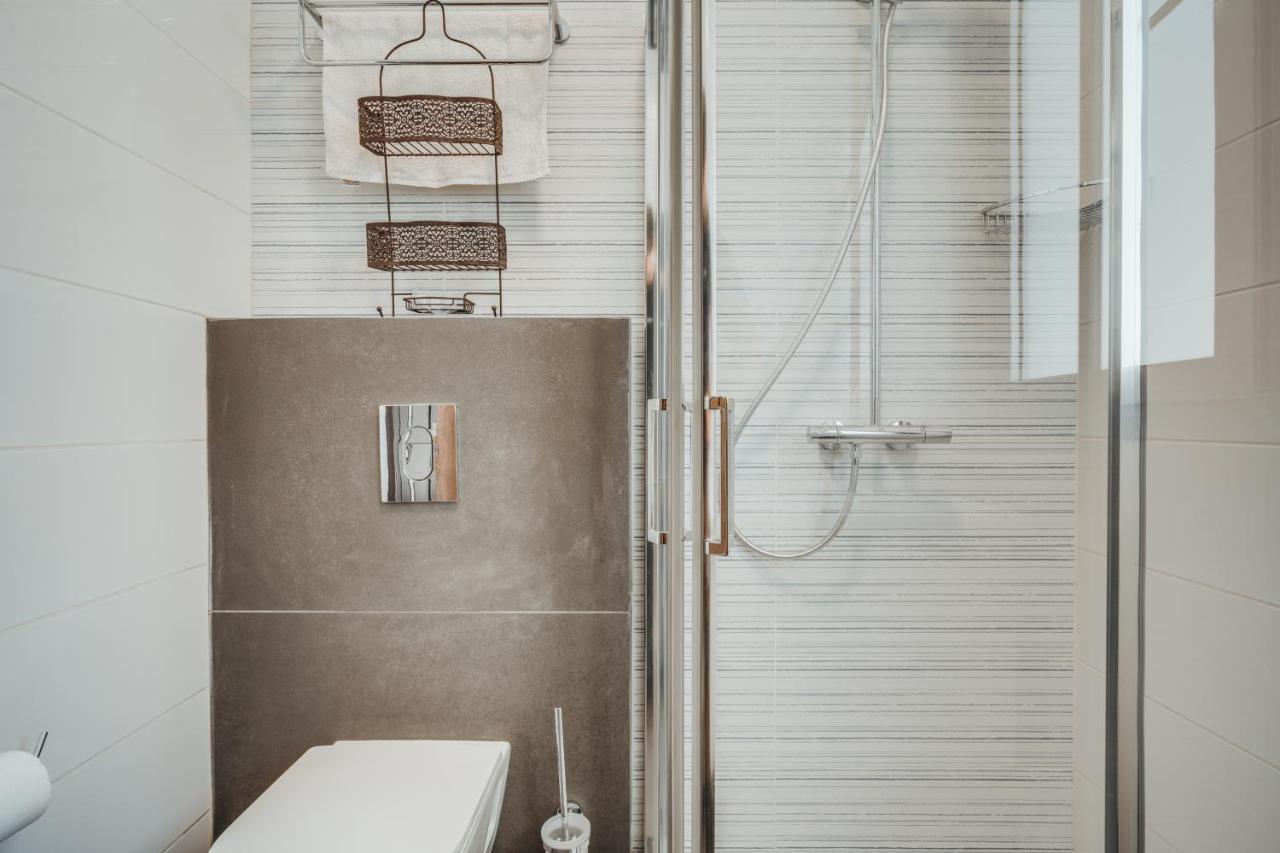 In Style In Modern 3 Bedroom Near Nissi & Square Agia Napa