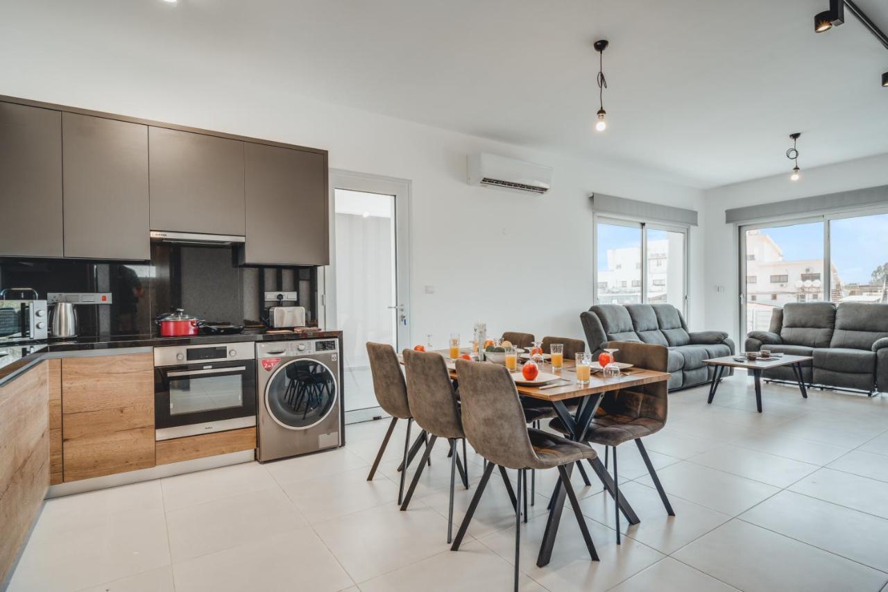 Pousada In Style In Modern 3 Bedroom Near Nissi & Square
