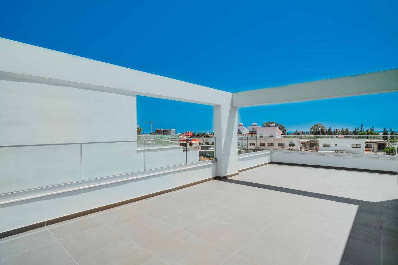 In Style In Modern 3 Bedroom Near Nissi & Square Pousada Agia Napa