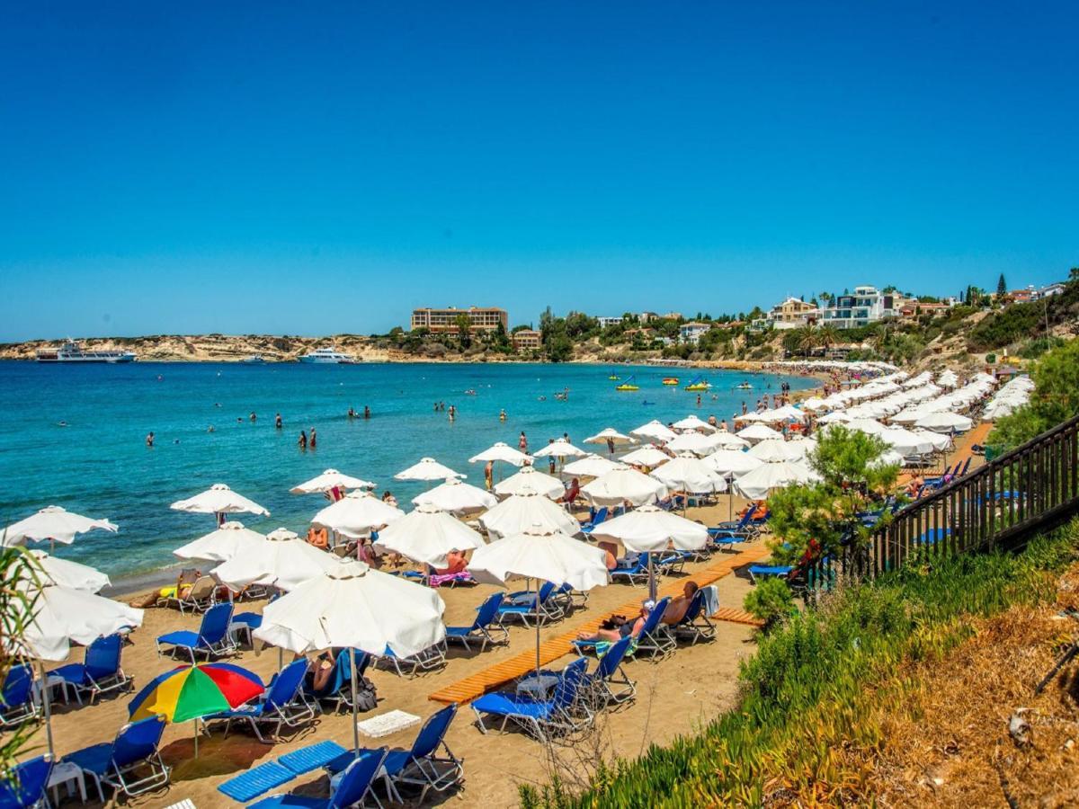 Aqua Sunrise 1km From With Sea Views Pousada *