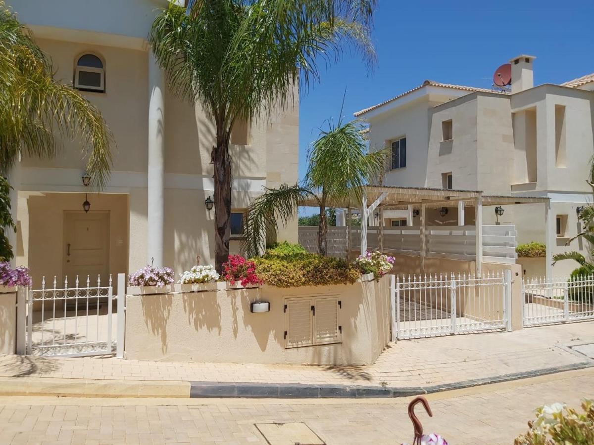 Anthorina 1 Villa *