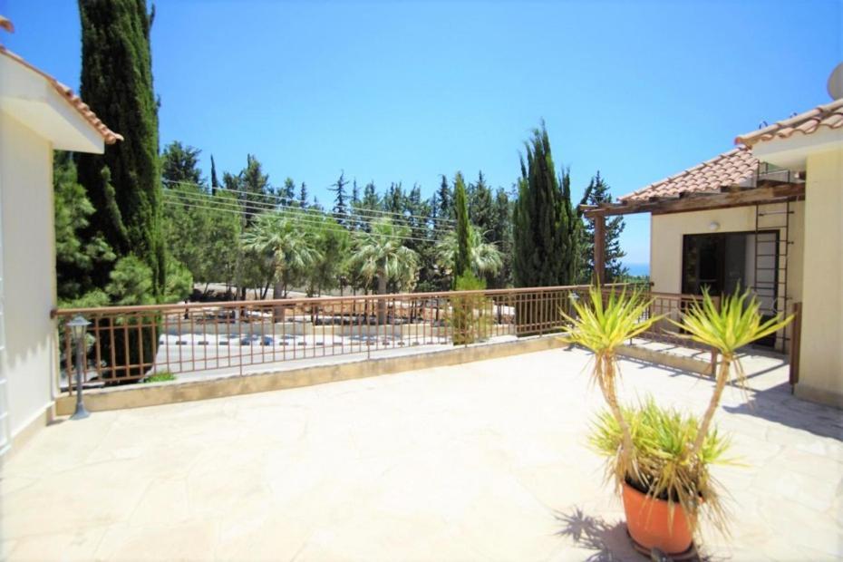 2 Palaepaphos Gardens Apartment *