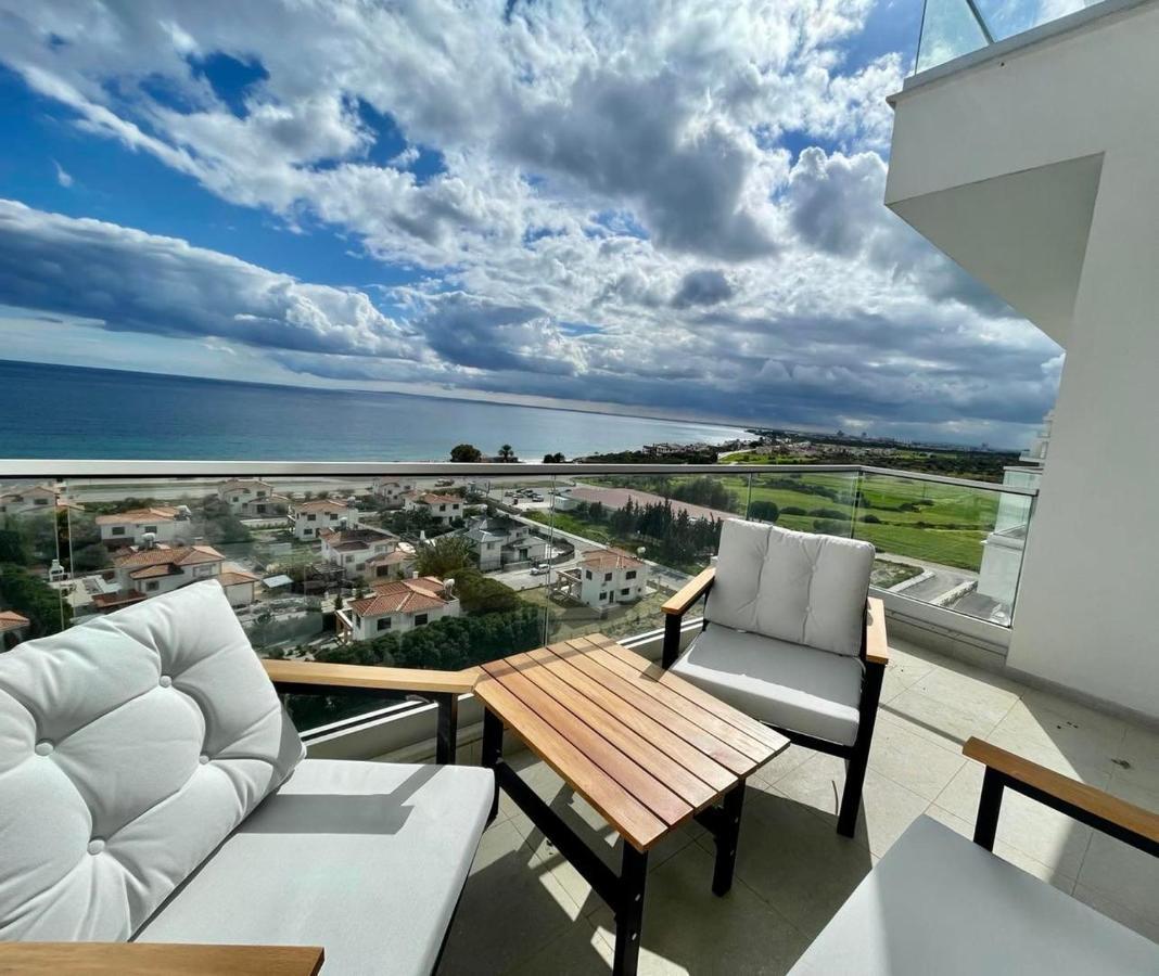 Sea View By The Coast *