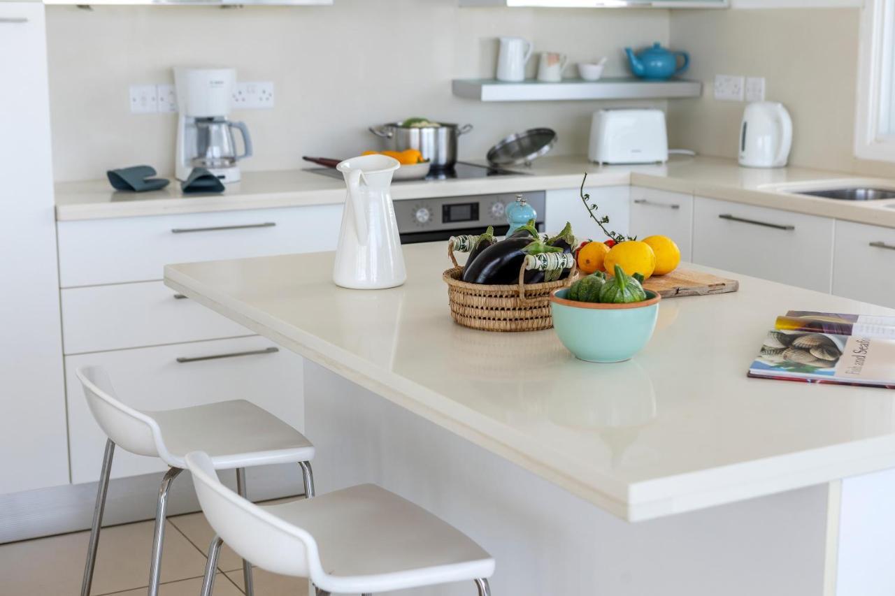 Protaras Beachfront Villa Alia *