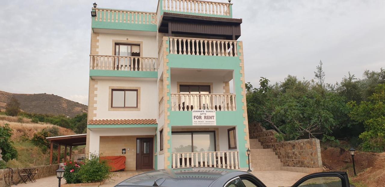 Joanna Sunset Apts * Pomos