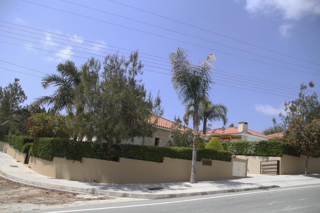 Eve Xιnisteri Villa