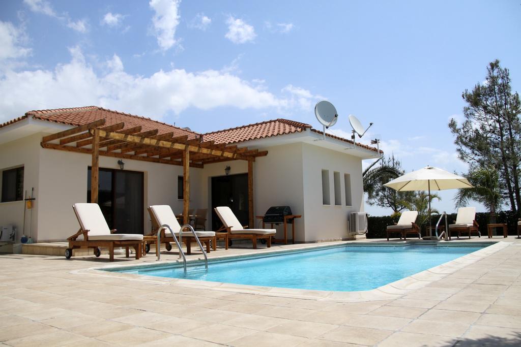 Eve Xιnisteri Villa