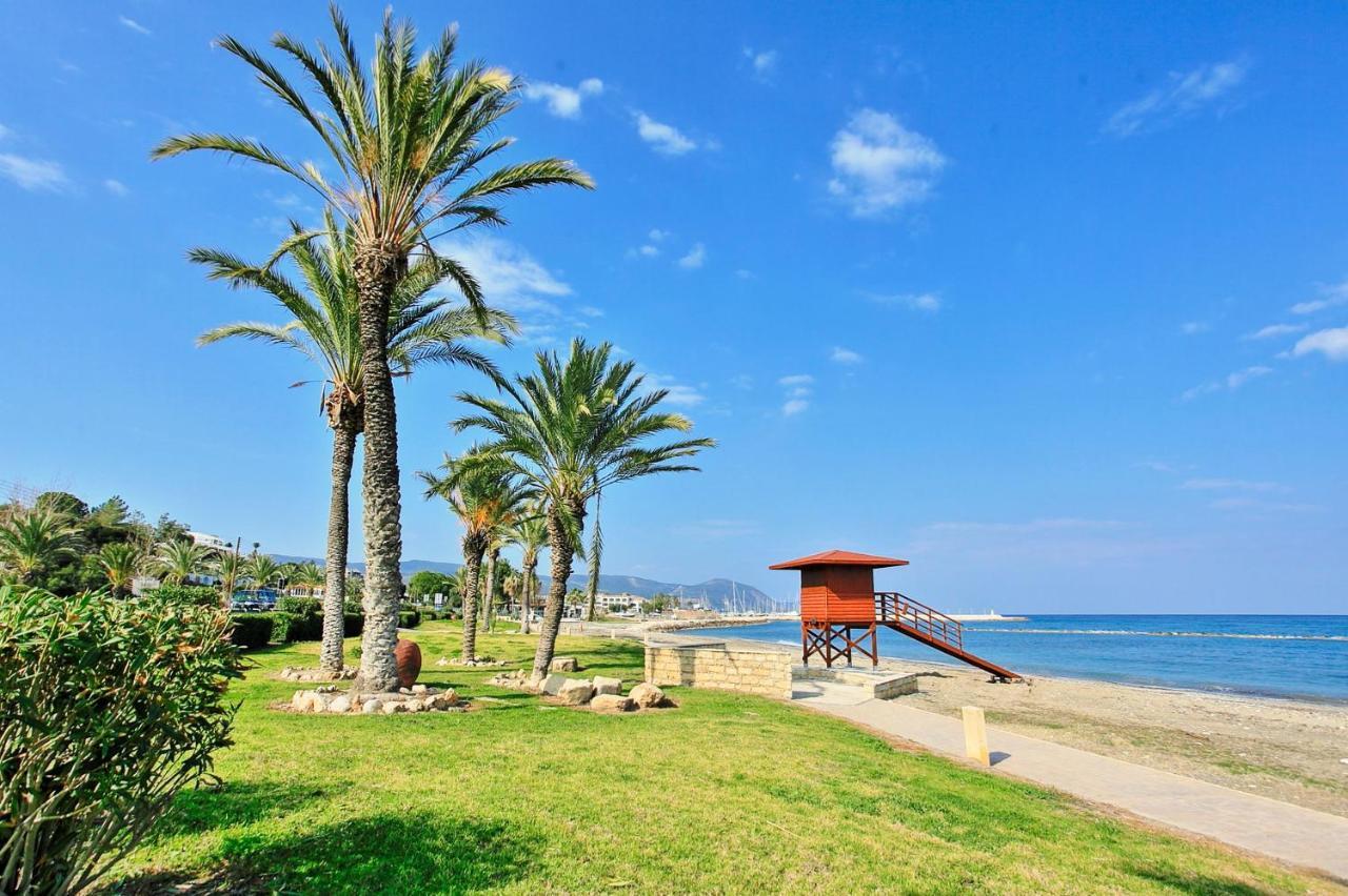 Lefkas