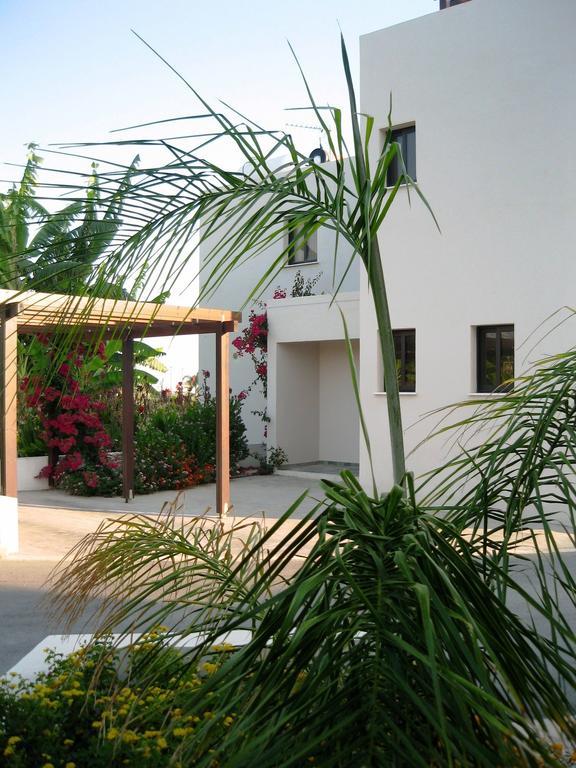 Villa Aura *