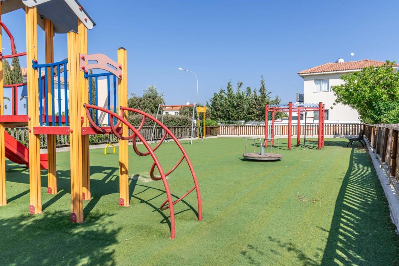 Mythical Sands Resort, Proteam Paralimni