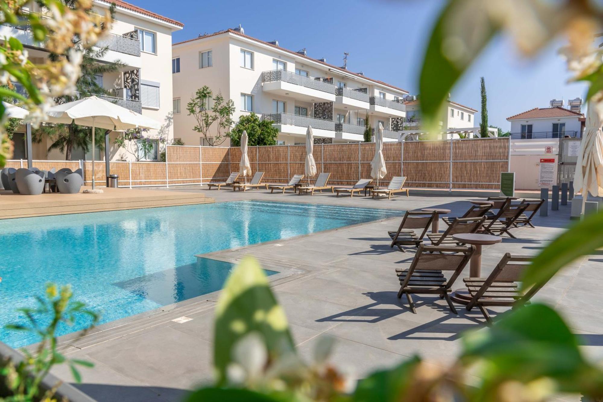 Mythical Sands Resort, Proteam Paralimni