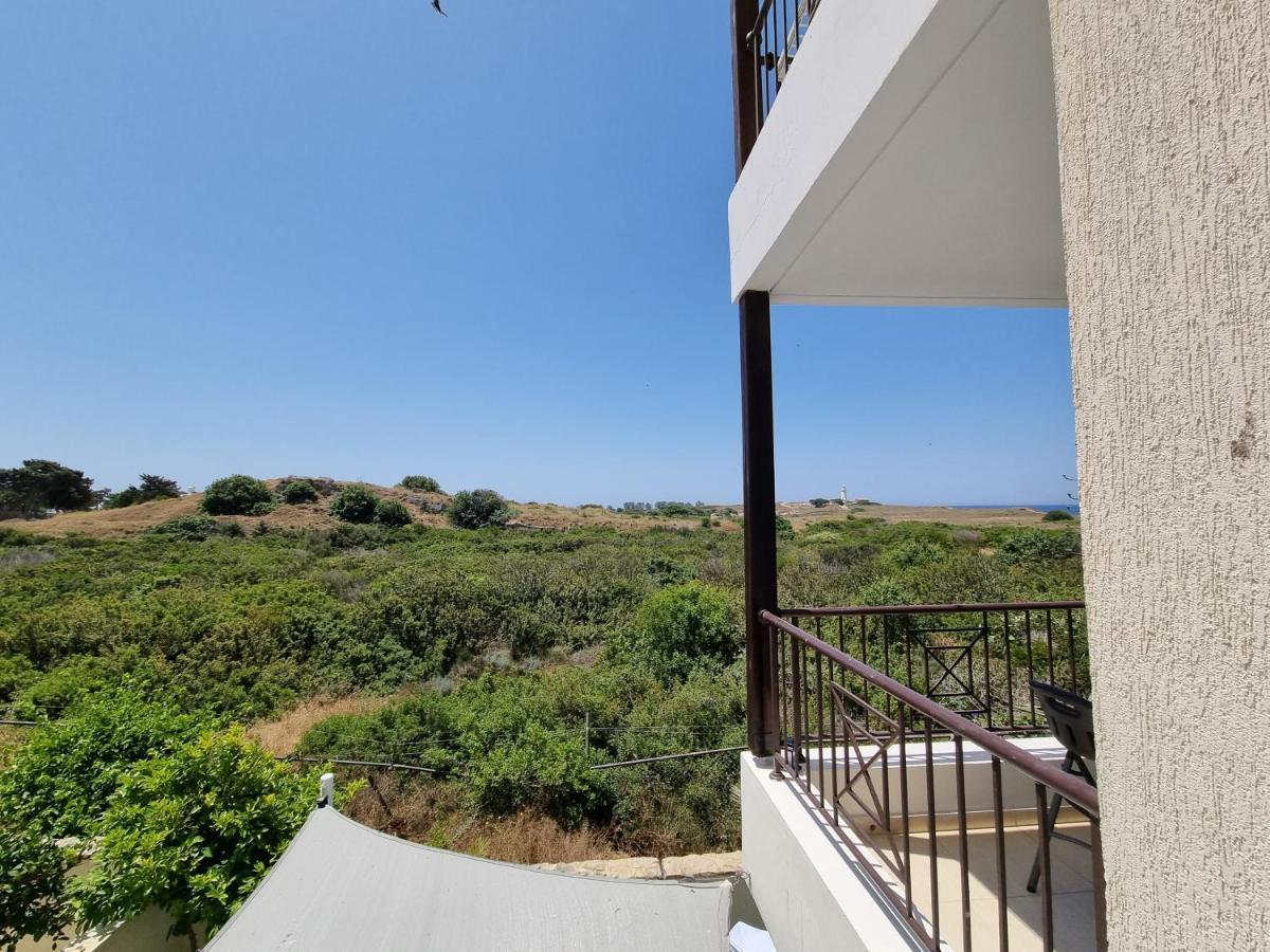 Ancient - Cozy Place Next To The Sea, Marina, Historical Sites, Buses, Mall, And Market Apartamento Paphos
