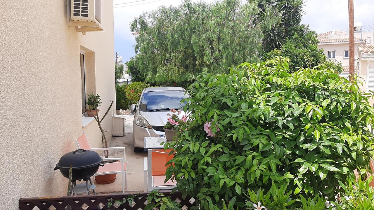House In Eva Gardens With Pool&garden Vakantiehuis Peyia