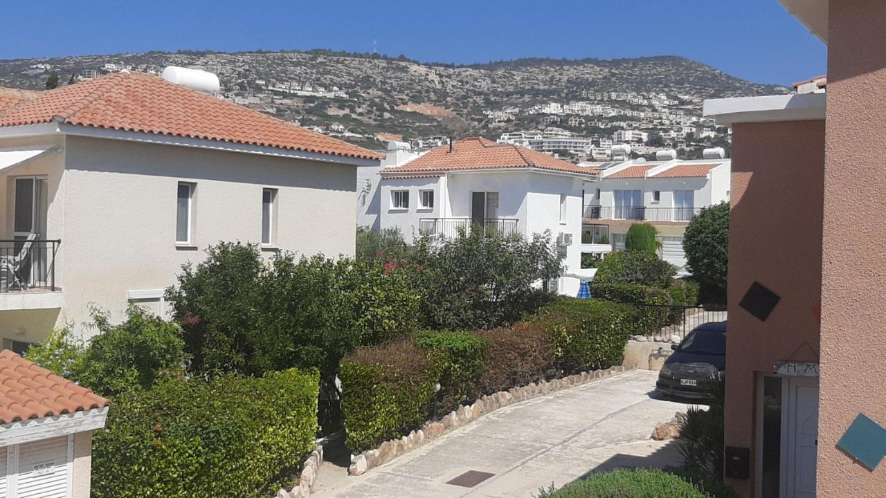 Vakantiehuis House In Eva Gardens With Pool&garden Peyia