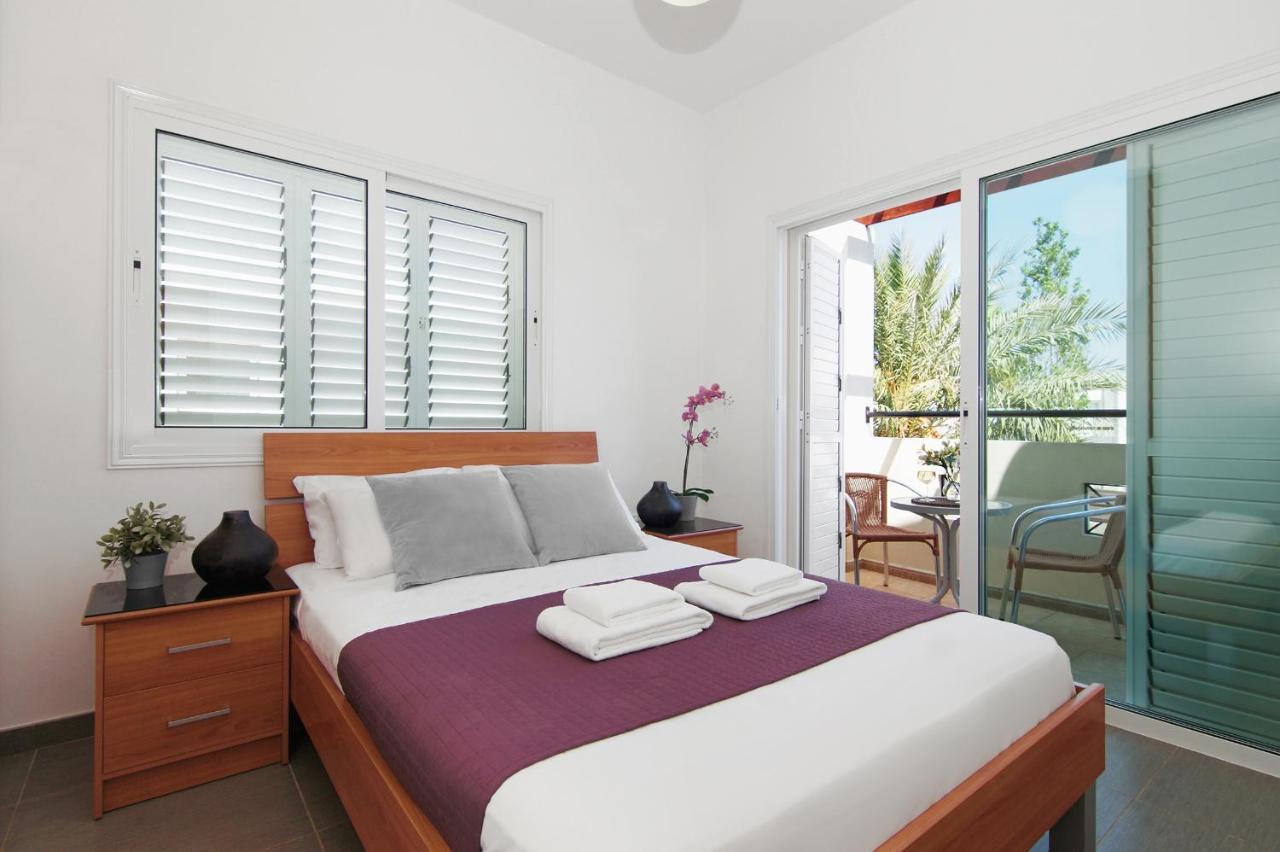 Palm Villa