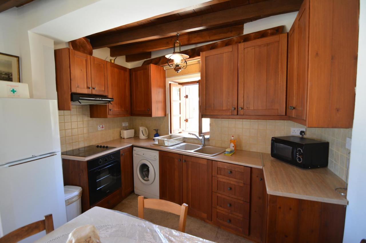 Country house Elpida's Stone Goudhi